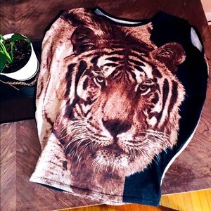 Women short sleeve top